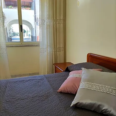Il Cortile Nocleg ze śniadaniem Pompeja